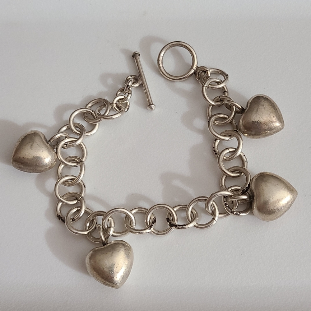 925 Vintage Heart Charm Bracelet 32g Sterling Silver Puffy 3D Estate Toggle Vtg